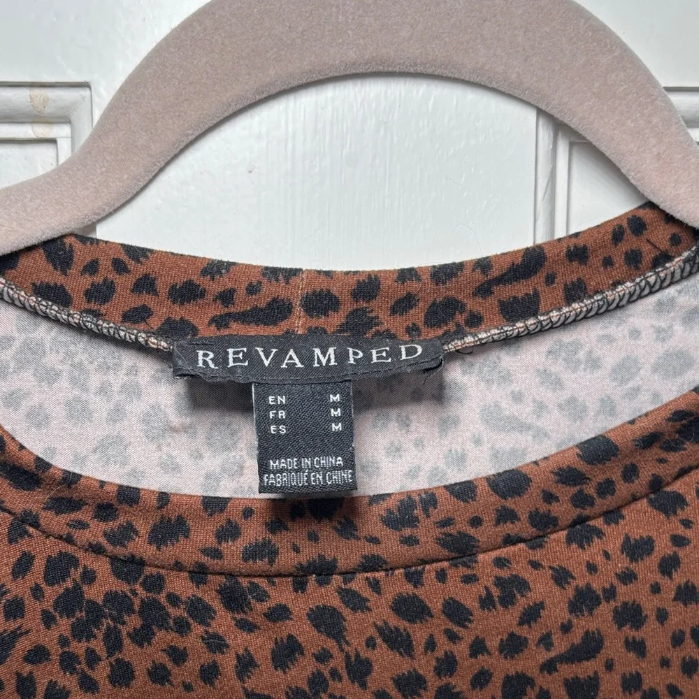 Leopard Long Sleeve Dress - Picture 2 of 6